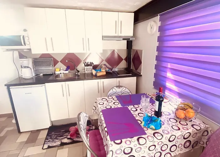 Mi Abeto Tatil Evi Tías